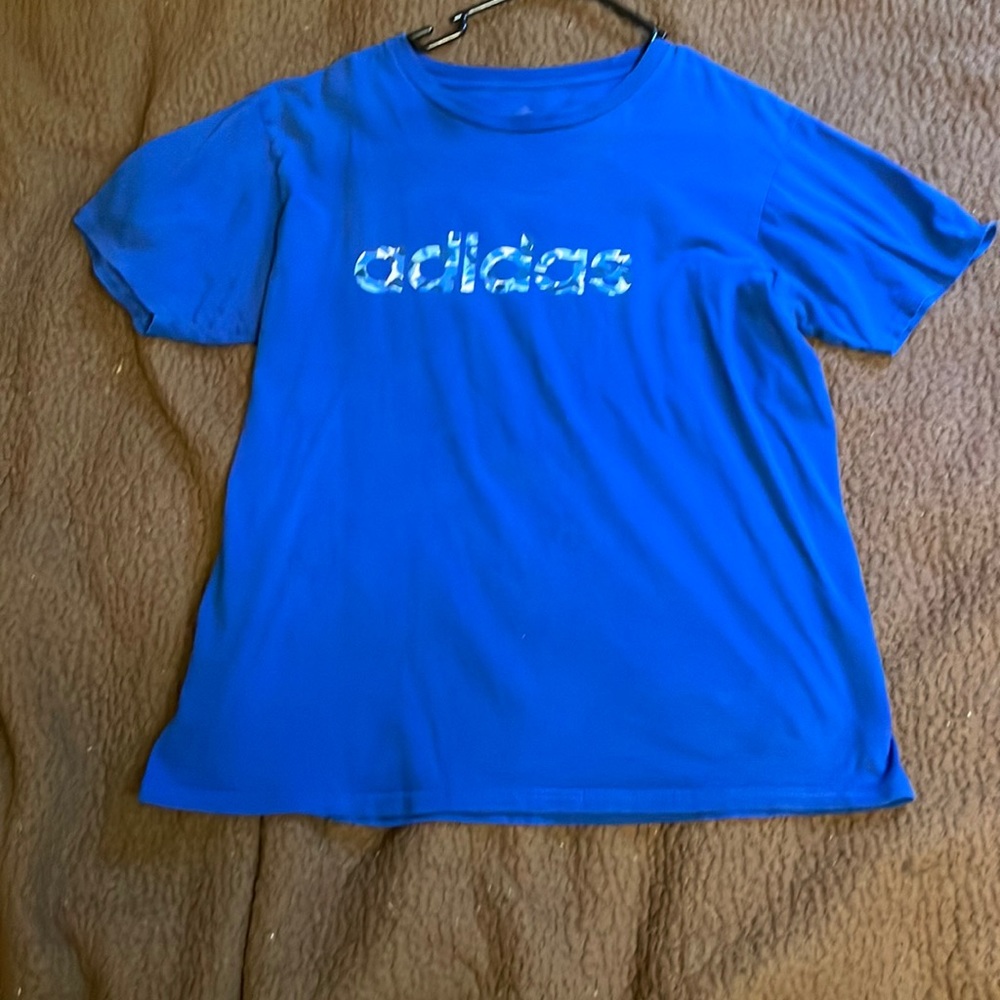 Adidas Shirt Size Large